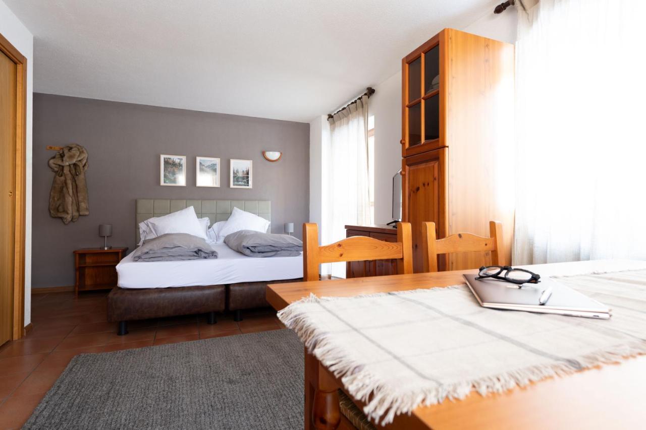 Chalet Ginepro Aparthotel Santa Caterina Valfurva Exterior photo