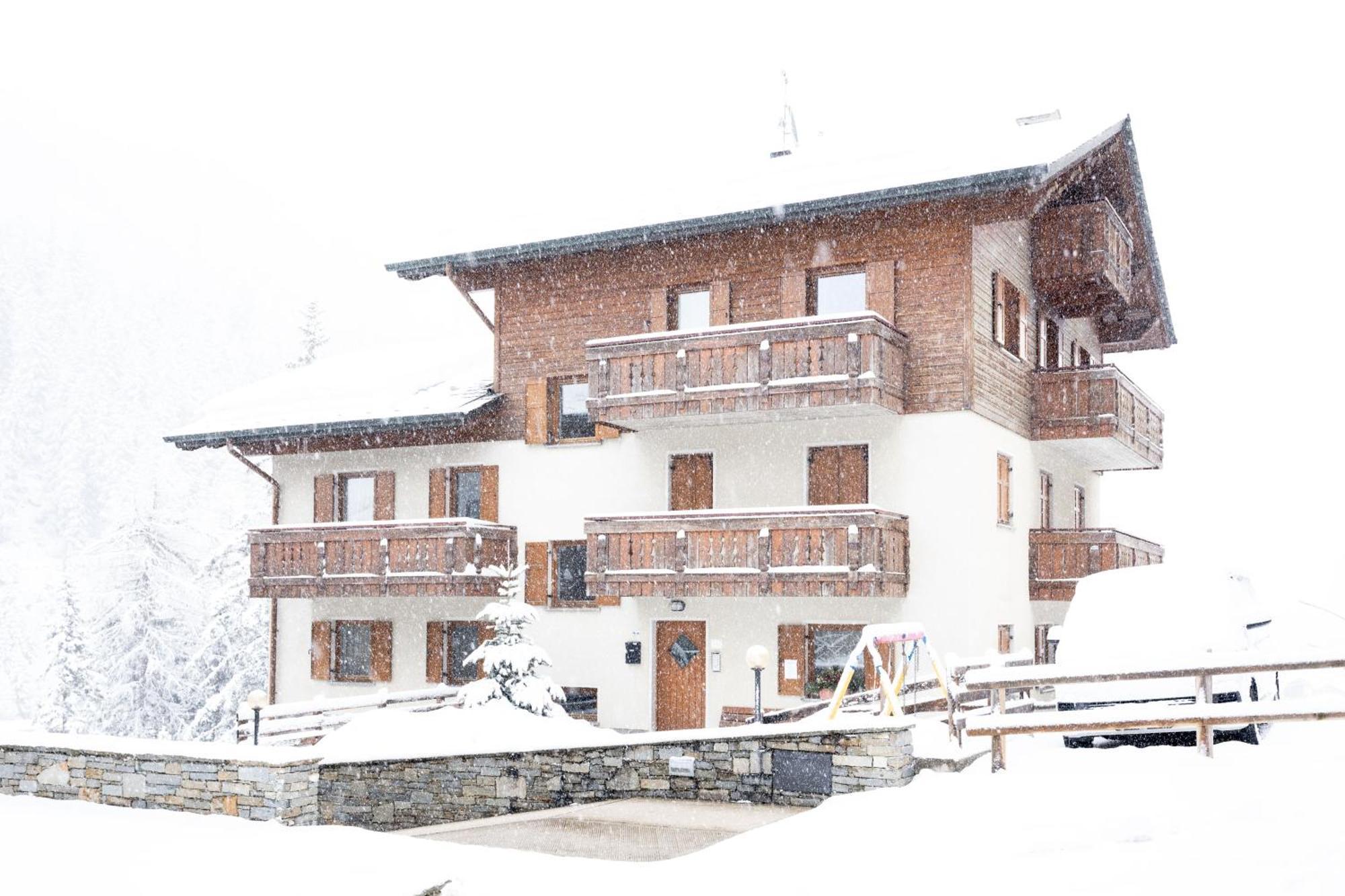Chalet Ginepro Aparthotel Santa Caterina Valfurva Exterior photo